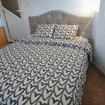 Cozy 2 Bedroom With Terrace Near The Beach And Park Varna