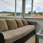 Apartamento Cozy 2 Bedroom With Terrace Near The Beach And Park