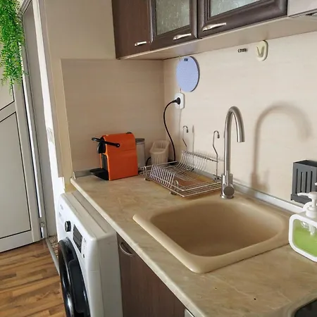 Apartament Cozy 2 Bedroom With Terrace Near The Beach And Park