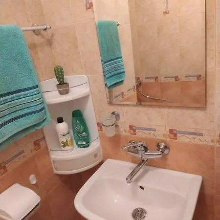 Apartament Cozy 2 Bedroom With Terrace Near The Beach And Park