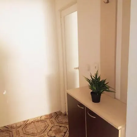 Apartament Cozy 2 Bedroom With Terrace Near The Beach And Park